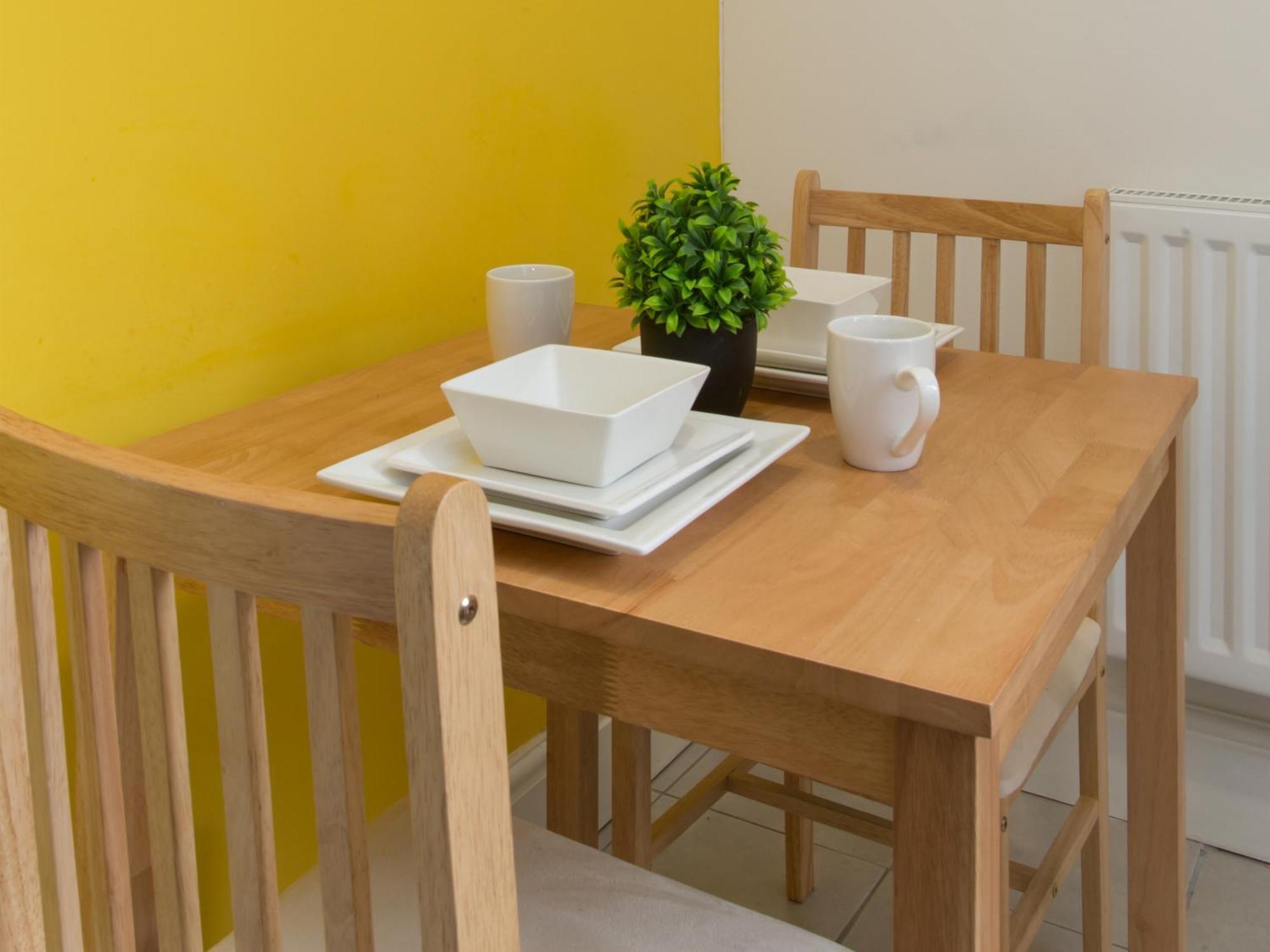 Townhouse @ West Avenue Crewe Bed & Breakfast Room photo